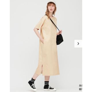 ユニクロ(UNIQLO)の新品　マーセライズコットンロングtワンピース　L(ロングワンピース/マキシワンピース)