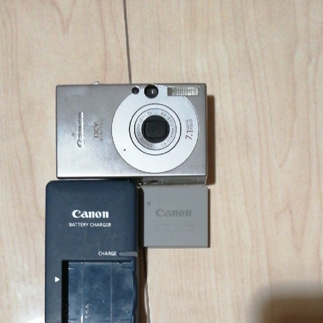 Canon(キヤノン)のキャノン Canon IXY DIGITAL10 デジカメ スマホ/家電/カメラのカメラ(コンパクトデジタルカメラ)の商品写真
