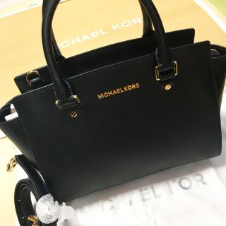 マイケルコース(Michael Kors)の新品未使用 マイケルコース 2way ハンドバッグ ブラック【送料込み】(ハンドバッグ)