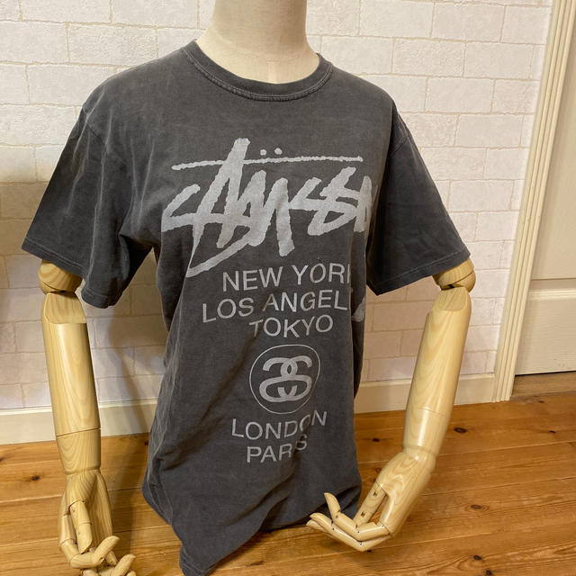 STUSSY(ステューシー)のWORLD TOUR TEE メンズのトップス(Tシャツ/カットソー(半袖/袖なし))の商品写真