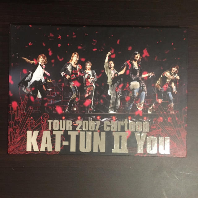 KAT-TUN(カトゥーン)のTOUR　2007　cartoon　KAT-TUN　II　You（ブックタイプ・ エンタメ/ホビーのDVD/ブルーレイ(ミュージック)の商品写真
