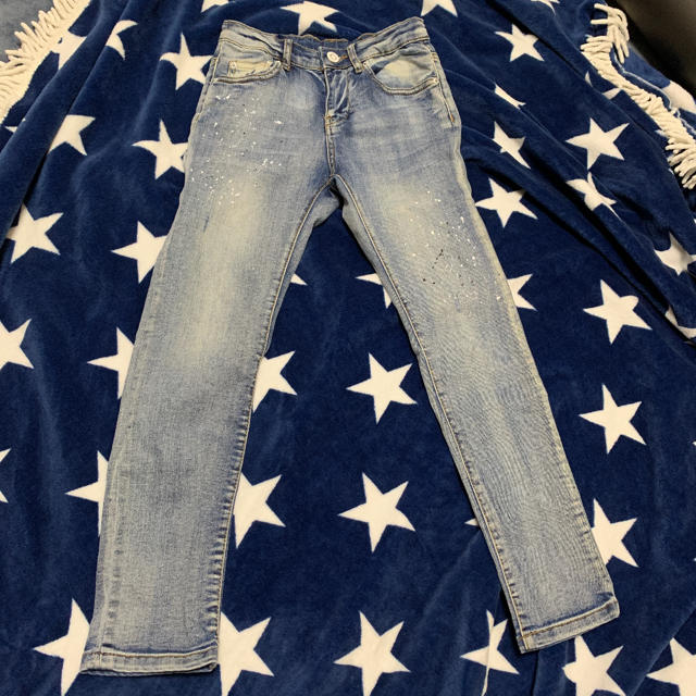 ZARA(ザラ)のZARA ジーパン キッズ/ベビー/マタニティのキッズ服男の子用(90cm~)(パンツ/スパッツ)の商品写真