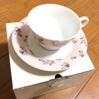 ローラアシュレイ(LAURA ASHLEY)のカップ＆ソーサー　新品未使用(食器)