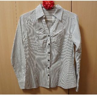 コムサイズム(COMME CA ISM)の送料込/コムサイズム　ストライプ柄シャツブラウス(シャツ/ブラウス(長袖/七分))