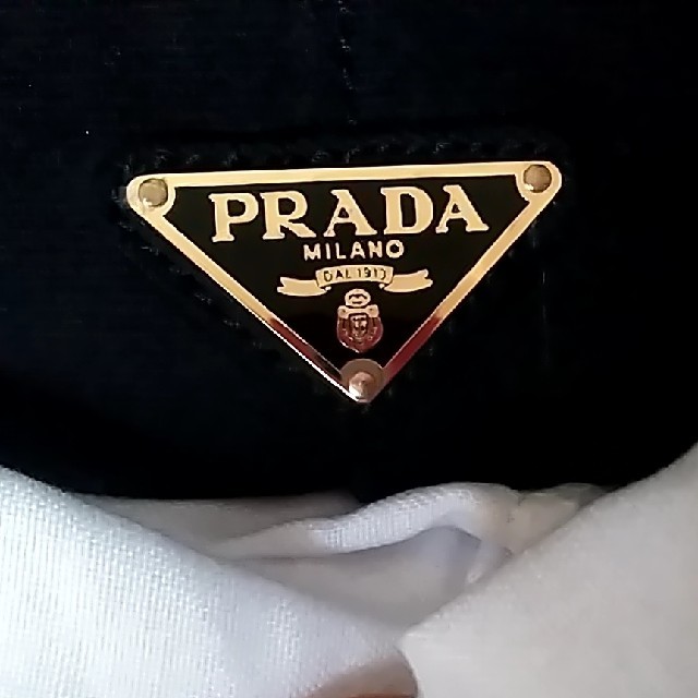 お値下げ????*゜美品 PRADA プラダ カナパ 黒 ギャランティーカード有