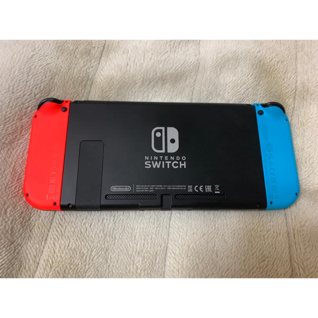 【新型】 Nintendo Switch ネオンブルーレッド 3