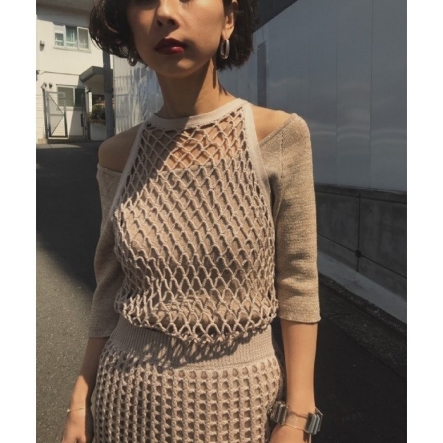 Ameri VINTAGE(アメリヴィンテージ)のMEDI CROCHET LAYERED KNIT レディースのトップス(ニット/セーター)の商品写真