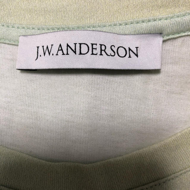 J.W.ANDERSON - jw anderson Tシャツの通販 by タロウショップ｜ジェイダブリューアンダーソンならラクマ 好評新品