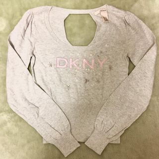 ダナキャランニューヨーク(DKNY)の【美品】DKNY ダナキャラン　薄手コットン　サマーセーター(カットソー(長袖/七分))