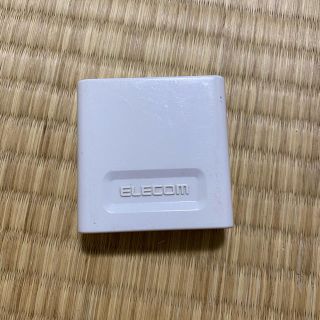 エレコム(ELECOM)のELECOM製　iPhone等USB充電機コンセント(バッテリー/充電器)