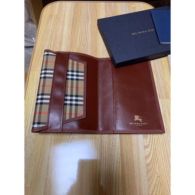 BURBERRY(バーバリー)の新品・未使用 バーバリー ブックカバー ハンドメイドの文具/ステーショナリー(ブックカバー)の商品写真