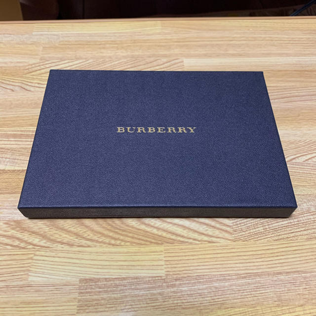 BURBERRY(バーバリー)の新品・未使用 バーバリー ブックカバー ハンドメイドの文具/ステーショナリー(ブックカバー)の商品写真