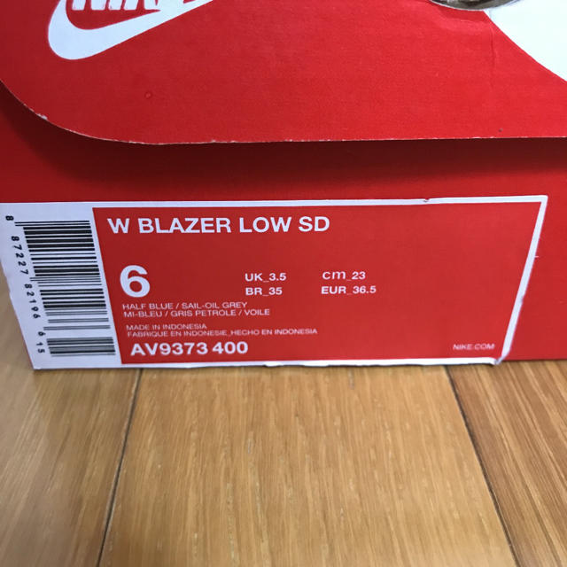 NIKE(ナイキ)の【23㎝】NIKE W BLAZER LOW SD 新品未使用タグ付き レディースの靴/シューズ(スニーカー)の商品写真