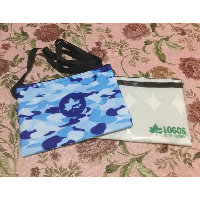 LOGOS(ロゴス)の新品／未使用　LOGOS 保冷サコッシュ　2個セット インテリア/住まい/日用品のキッチン/食器(弁当用品)の商品写真