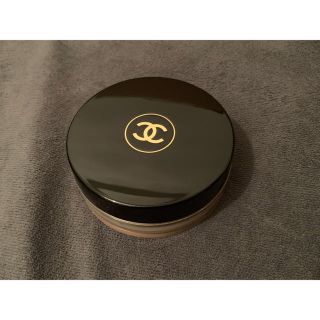 シャネル(CHANEL)のシャネル ソレイユ　タン　ラメ フェイスパウダー(フェイスパウダー)