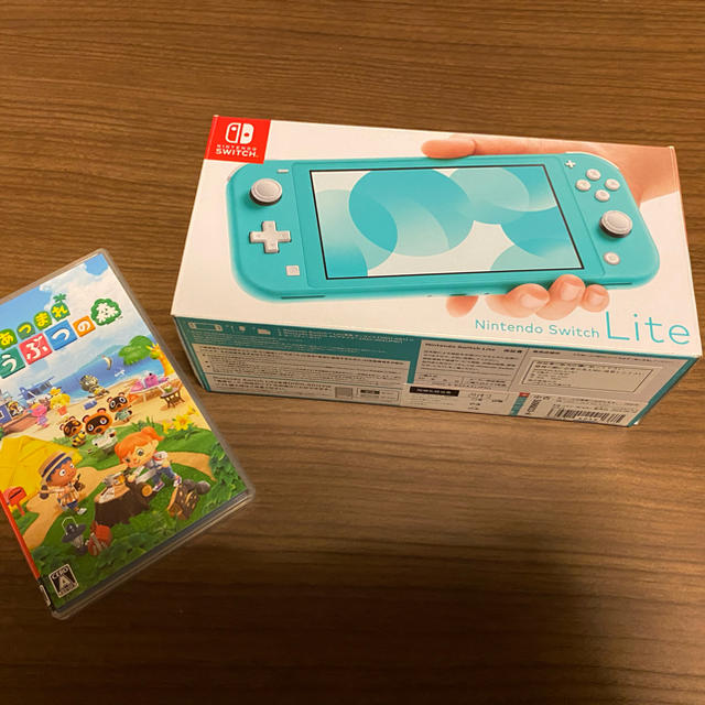 ニンテンドースイッチ　ライト　どうぶつの森　セット