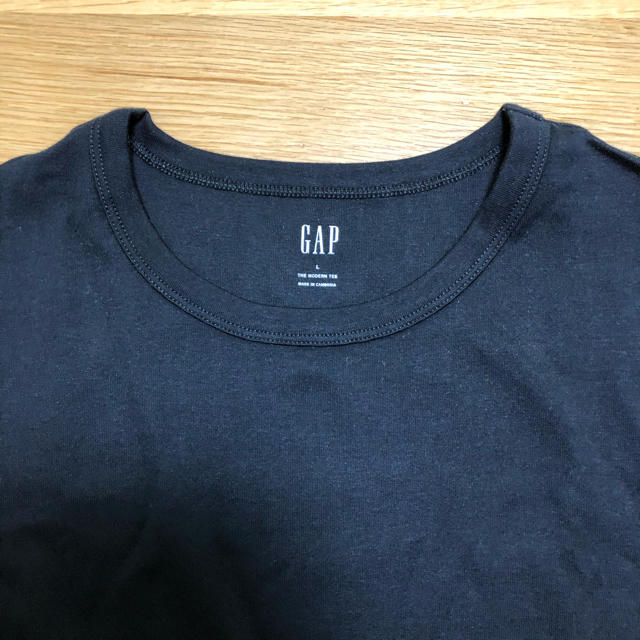 GAP(ギャップ)のgap  ティシャツ レディースのトップス(Tシャツ(半袖/袖なし))の商品写真