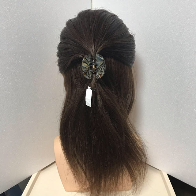 colette malouf(コレットマルーフ)のタートルストーリー　turtle story 中サイズバンスクリップ　完売品 レディースのヘアアクセサリー(バレッタ/ヘアクリップ)の商品写真