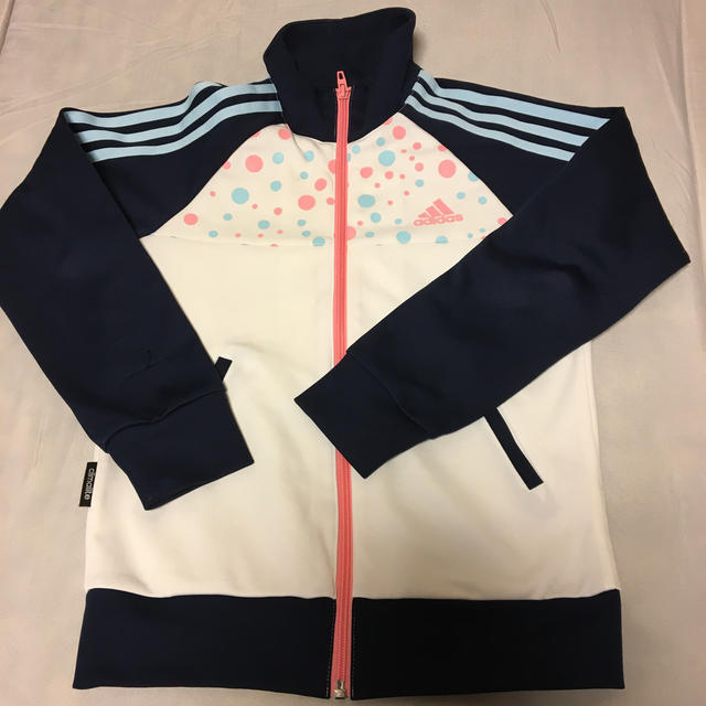 adidas(アディダス)のadidas 140cm キッズ/ベビー/マタニティのキッズ服女の子用(90cm~)(ジャケット/上着)の商品写真