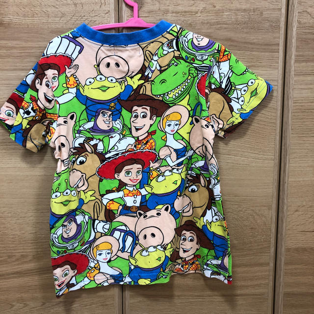 Disney(ディズニー)の【美品】DisneyTシャツ 100㎝　トイストーリー キッズ/ベビー/マタニティのキッズ服男の子用(90cm~)(Tシャツ/カットソー)の商品写真