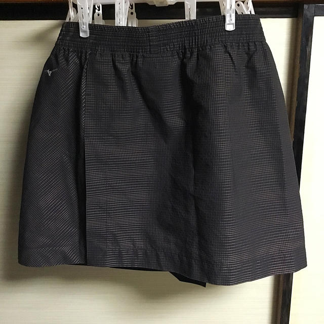 MIZUNO(ミズノ)のミズノ　ランニングスカート　M スポーツ/アウトドアのランニング(ウェア)の商品写真