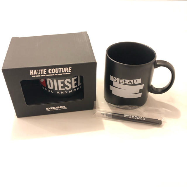 DIESEL(ディーゼル)のディーゼル　新品　マグカップ インテリア/住まい/日用品のキッチン/食器(グラス/カップ)の商品写真