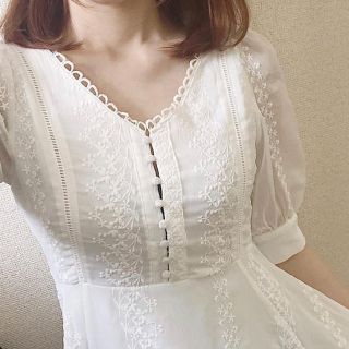 エブリン(evelyn)のAnMILLEシフォン花柄ワンピース(ロングワンピース/マキシワンピース)