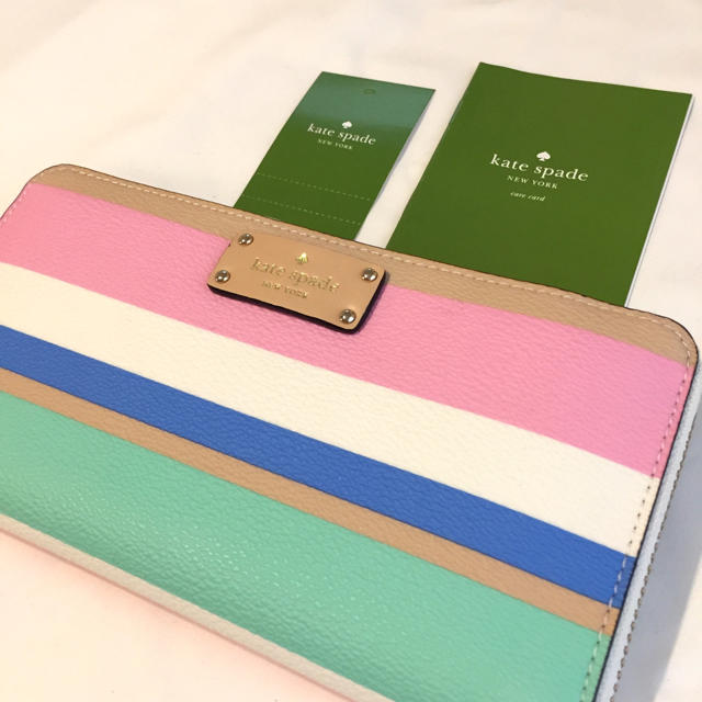 kate spade new york(ケイトスペードニューヨーク)の新品 ケイトスペード  長財布 ストライプ レディースのファッション小物(財布)の商品写真