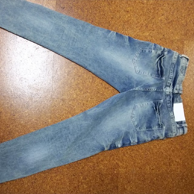 新品 Avid.jeans メンズジーンズ メンズのパンツ(デニム/ジーンズ)の商品写真