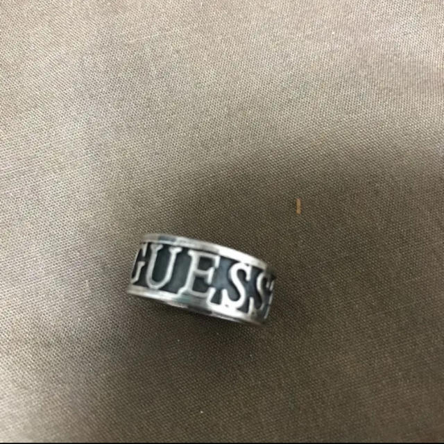 GUESS(ゲス)のguess シルバーリング レディースのアクセサリー(リング(指輪))の商品写真