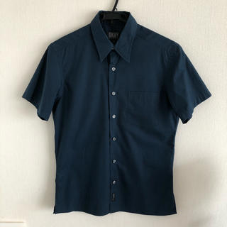 ダナキャランニューヨーク(DKNY)のDKNY メンズシャツ　半袖Mサイズ(シャツ)