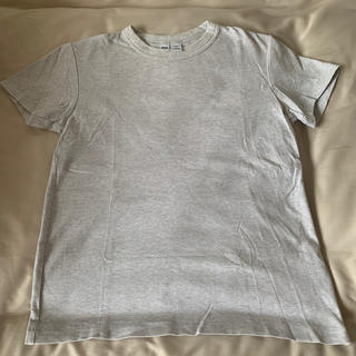 ユニクロ(UNIQLO)のUNIQLOU Tシャツ(Tシャツ(半袖/袖なし))