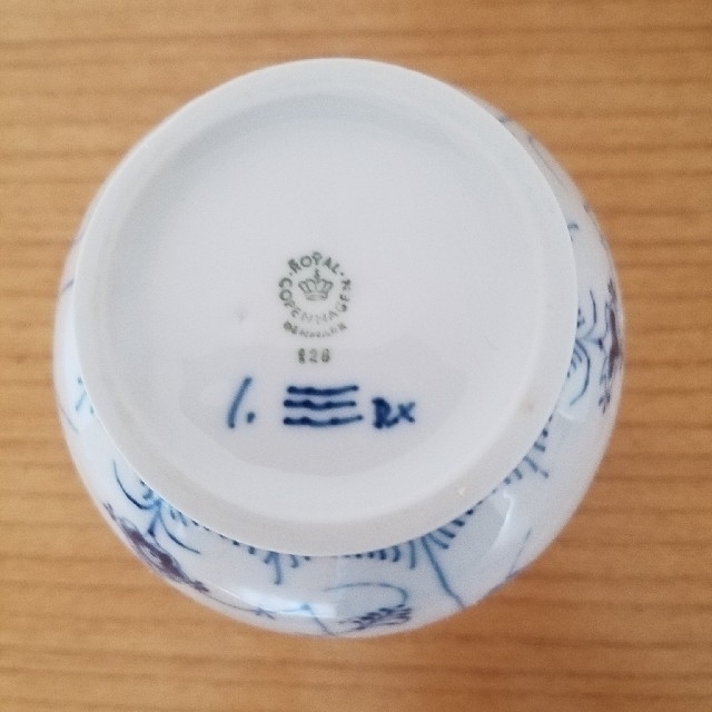 *新品*　ROYAL COPENHAGEN　ポット