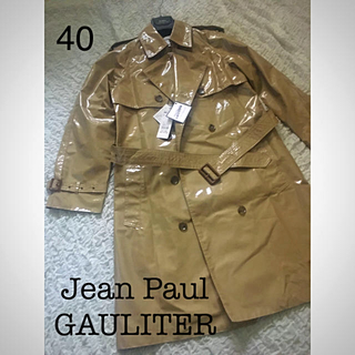 ジャンポールゴルチエ(Jean-Paul GAULTIER)の新品❣️タグ付き　ゴルチェのPVレインコート、トレンチコート(トレンチコート)