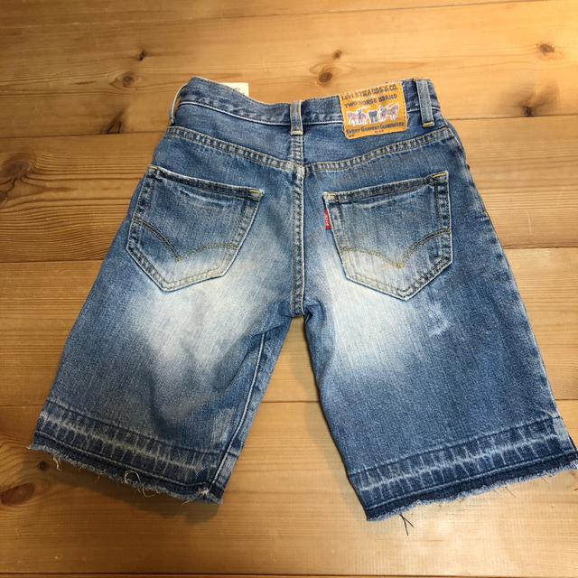 Levi's(リーバイス)のリーバイス　ハーフパンツ キッズ/ベビー/マタニティのキッズ服男の子用(90cm~)(パンツ/スパッツ)の商品写真