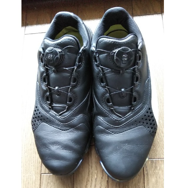 PUMA(プーマ)のPUMAプーマゴルフシューズ靴黒白26.5cm中古品 スポーツ/アウトドアのゴルフ(シューズ)の商品写真