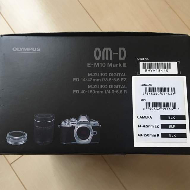OLYMPUS OM-D E-M10 Mark3 ダブルズームキット OLYMPUS OM-D E-M10 Mark3 ダブルズームキット