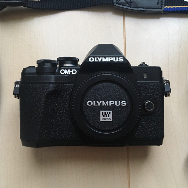 OLYMPUS OM-D E-M10 Mark3 ダブルズームキット OLYMPUS OM-D E-M10 Mark3 ダブルズームキット