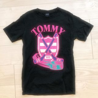 トミー(TOMMY)のTOMMY×NHLコラボTシャツ　Ｓサイズ(Tシャツ/カットソー(半袖/袖なし))