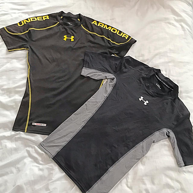 UNDER ARMOUR(アンダーアーマー)の美品！UA 半袖コンプレッション MD 2着セット メンズのトップス(Tシャツ/カットソー(半袖/袖なし))の商品写真