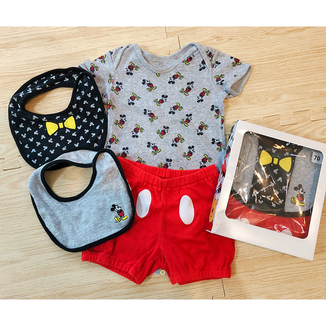 Uniqlo 週末値下ユニクロ ディズニー コレクション ギフト 4点セットの通販 By ぷち S Shop ユニクロならラクマ Uniqlo 週末値下ユニクロ ディズニー コレクション ギフト 4点セットの通販 By ぷち S Shop ユニクロならラクマ