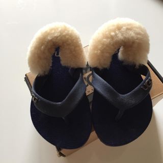 アグ(UGG)の UGG kidsサンダル(サンダル)