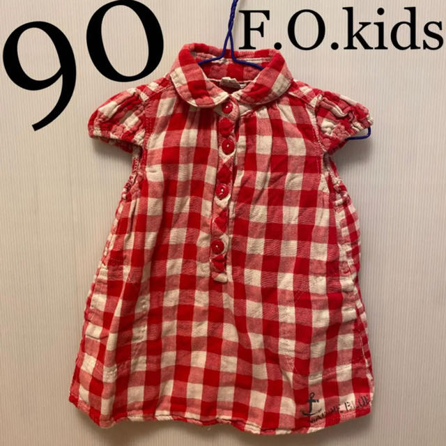 F.O.KIDS(エフオーキッズ)の90cm女の子　エフオーキッズ　赤×白色チェックシャツ　半袖パフスリーブ　襟付き キッズ/ベビー/マタニティのキッズ服女の子用(90cm~)(Tシャツ/カットソー)の商品写真