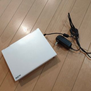 ポータブルDVD 7インチ　RZ70(DVDプレーヤー)