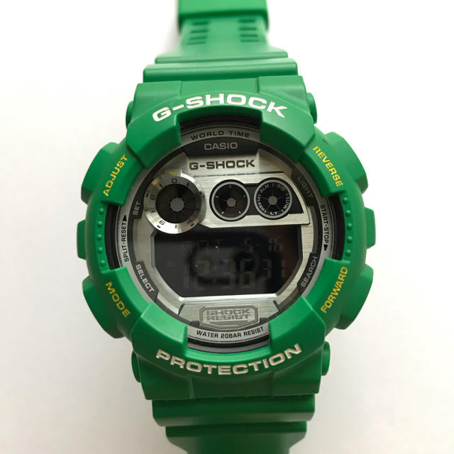 美品 CASIO G-SHOCK 腕時計 デジタル グリーン