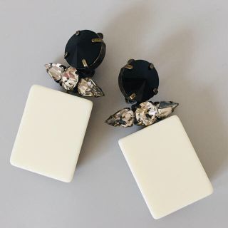 マルニ(Marni)のマルニ H&M限定コラボイヤリング/アッシュアンドペーケイトスペード(イヤリング)