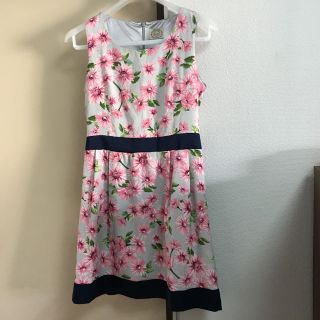 トッコ(tocco)のトッコ TOCCO ワンピース フレア  花柄 (ミニワンピース)