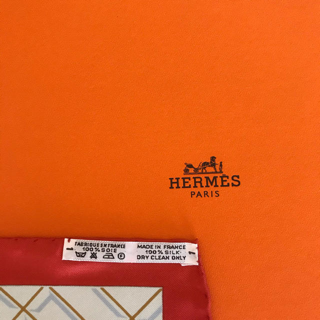 Hermes(エルメス)のHermes レディースのファッション小物(バンダナ/スカーフ)の商品写真