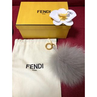 フェンディ(FENDI)のhellototto様専用　FENDI ファー　チャーム(バッグチャーム)