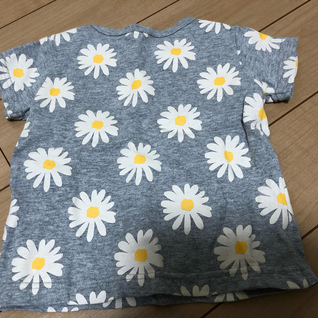 アカチャンホンポ(アカチャンホンポ)のマーガレット　Tシャツ キッズ/ベビー/マタニティのベビー服(~85cm)(Ｔシャツ)の商品写真